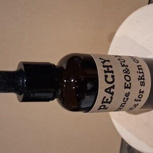 🍑3/$5 Just Peachy